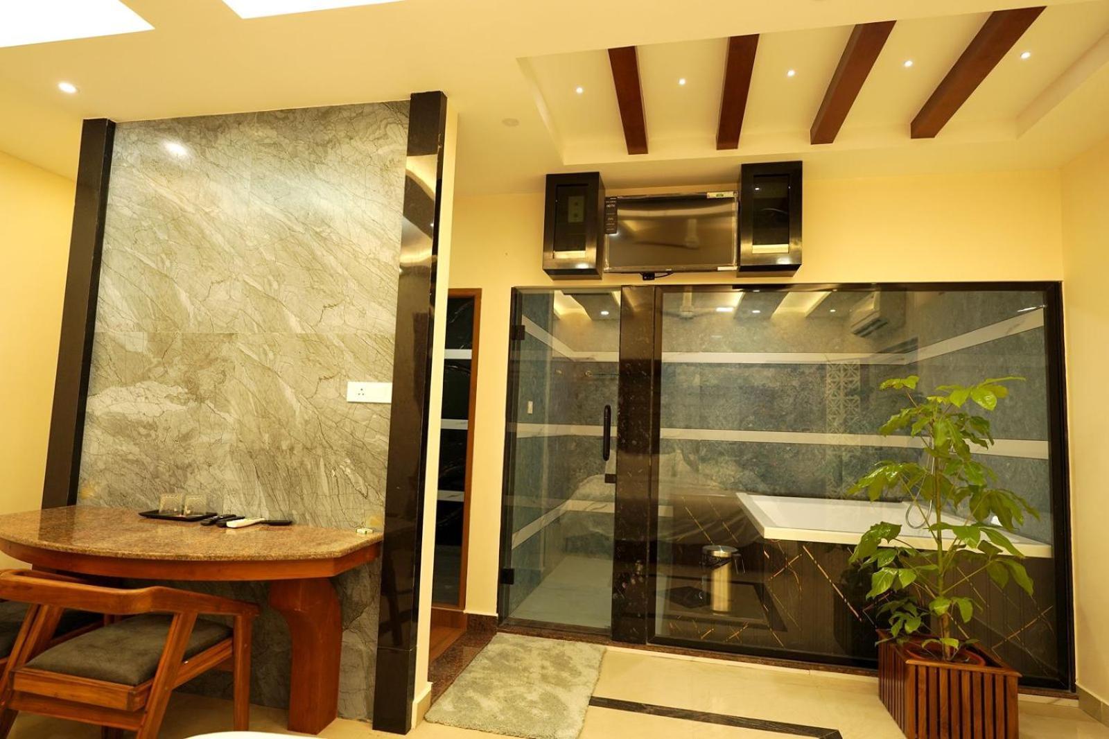 Krishnakripa Premium Residency Hotel Kochi Kültér fotó